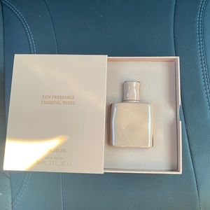 KKW perfume